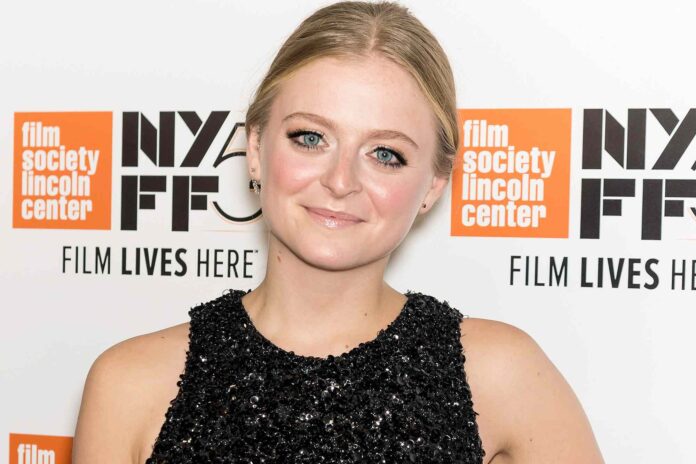 Denise Foxx: A Rising Star in the Industry Denise Foxx: A Rising Star in the Industry